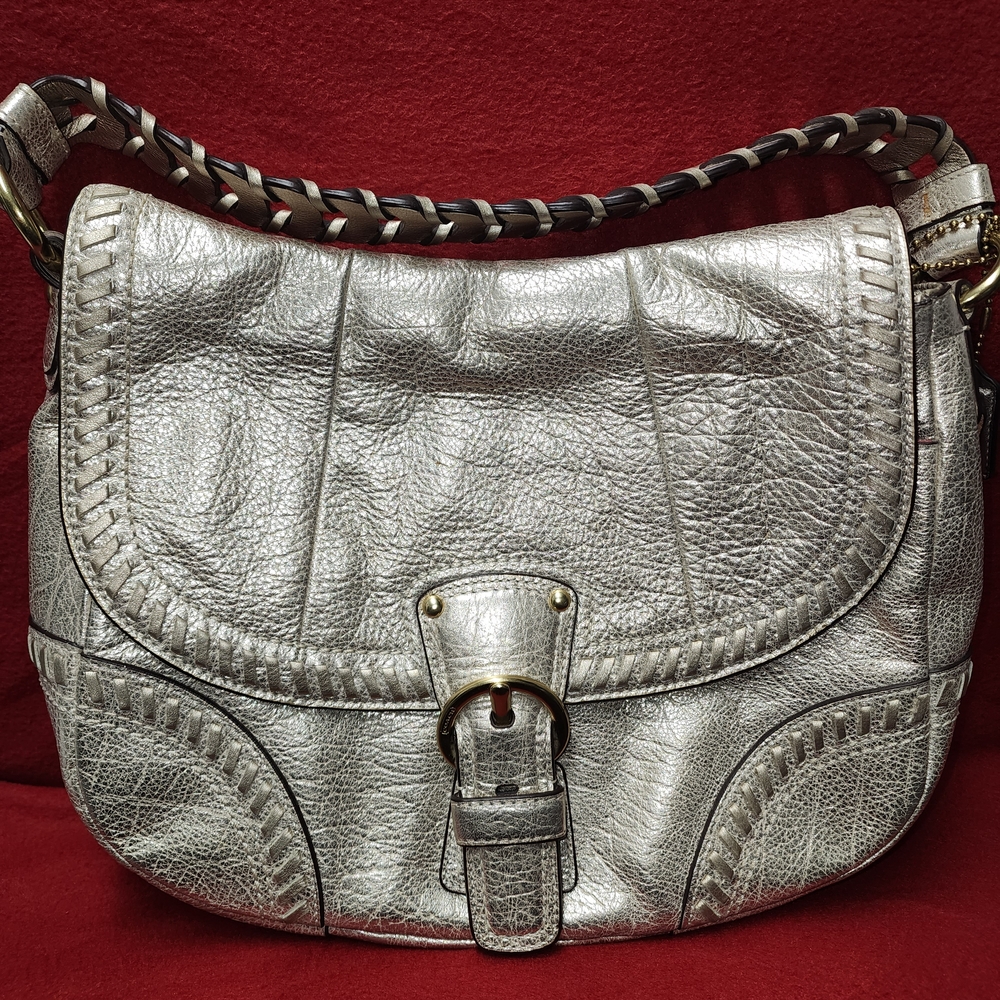 Light Gold Coach Leather Women's Shoulder Bag